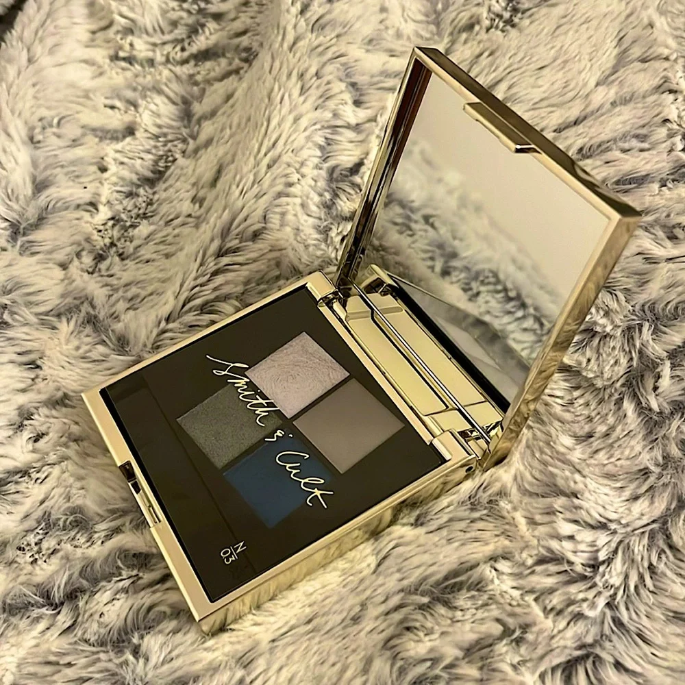 Smith & Cult: Eyeshadow - Picture 1 of 4